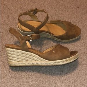Tommy Hilfiger Espadrille Wedge: size 9